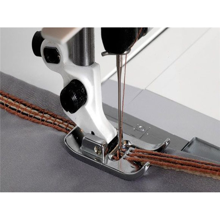 Pied cordonnet, ganseur 7 trous Pied cordonnet, ganseur 7 trous