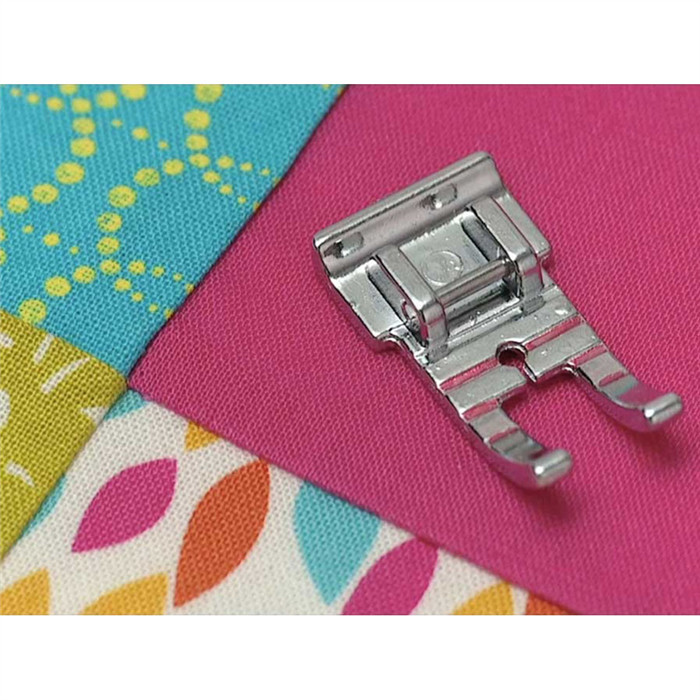 Pied patchwork métal ouvert Pied patchwork métal ouvert