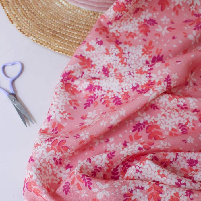 Tissu viscose "Sérénade Rose" 137cm par 50cm Lise Tailor Tissu viscose "Sérénade Rose" 137cm par 50cm Lise Tailor